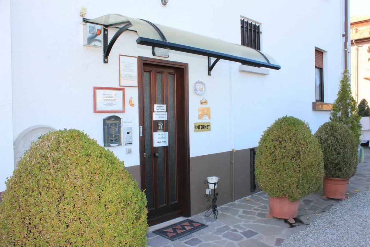 Hotel Carlo Cacciami Grignasco Esterno foto